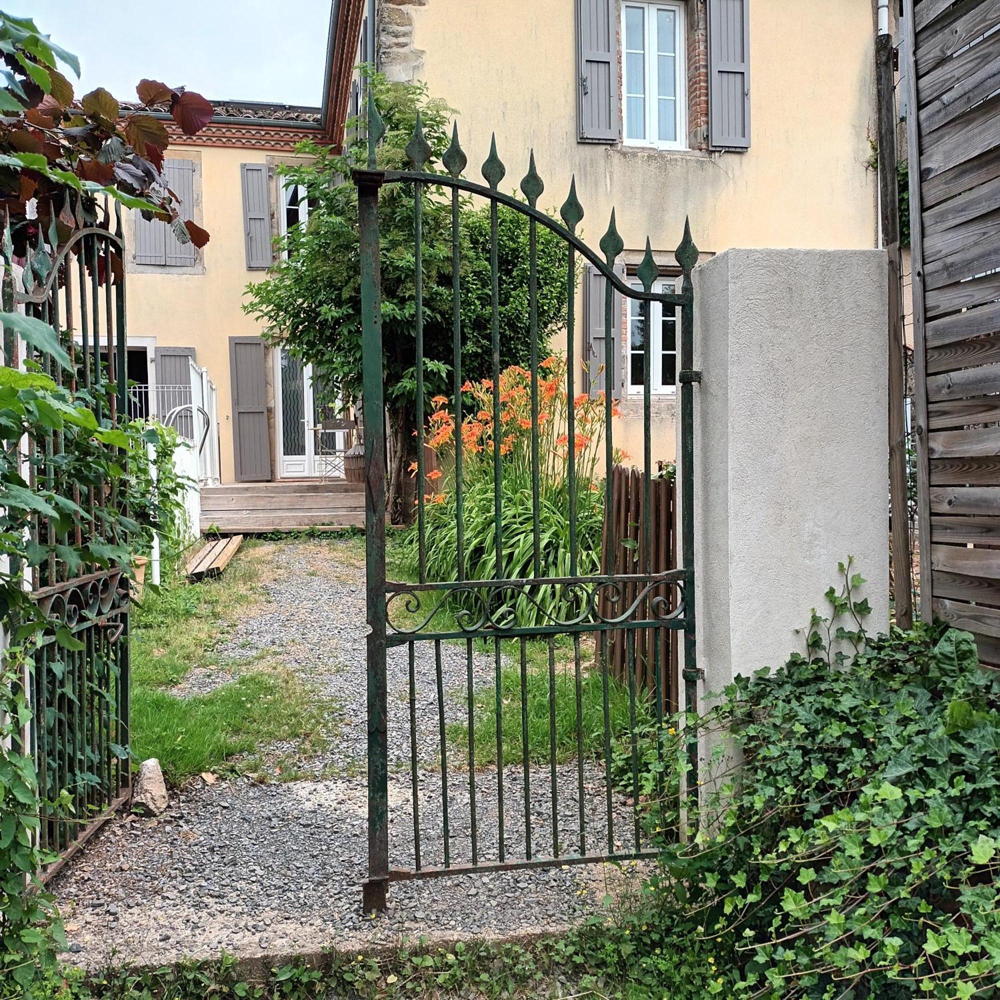 Le Relais Du Fraysse - Chambres D'Hotes Le Fraysse Esterno foto